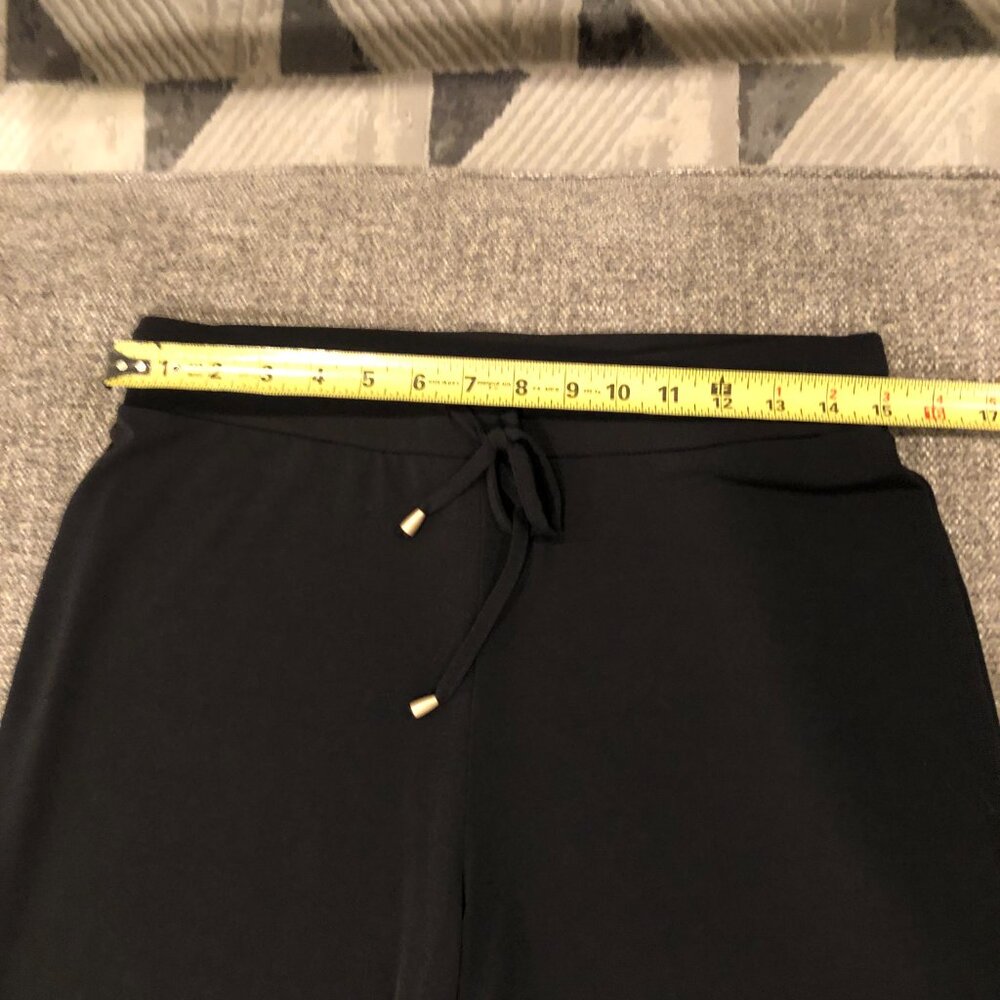 Jones New York Wide Leg Black Capri Pants, Size M - Picture 4 of 9
